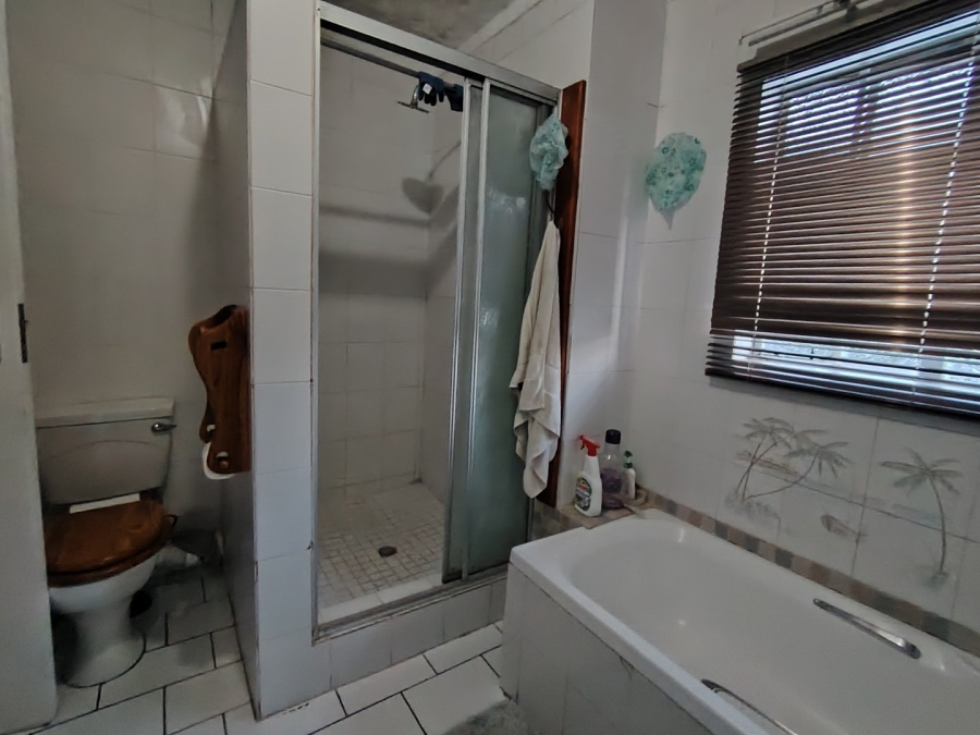 3 Bedroom Property for Sale in Baysvalley Free State